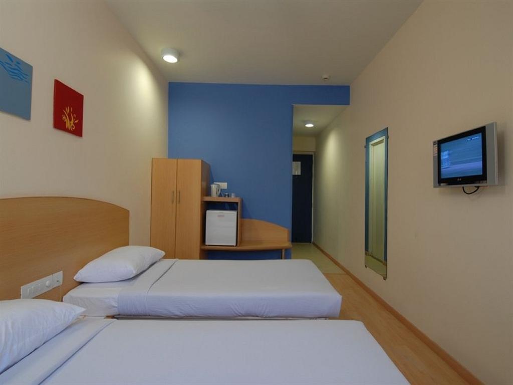 Hotel Manesar Гургаон Экстерьер фото
